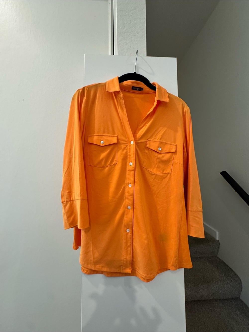 J. McLaughlin Blair Women’s Orange Stretch Button-Down Shirt with 3/4 Sleeves.